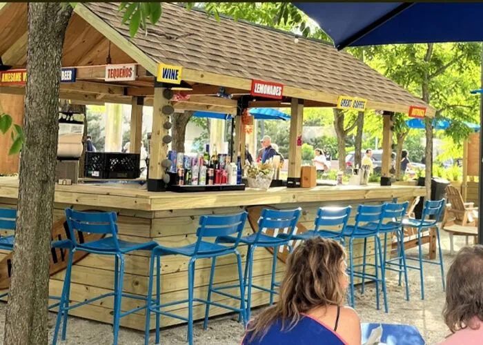Outdoor bar kiosk built from 3D spatial plan, Battery Park